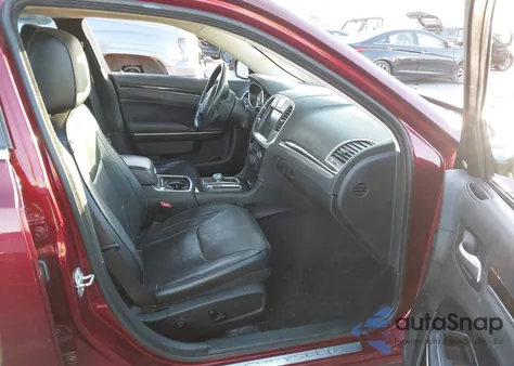 2016 Chrysler 300C из США, поврежденный, VIN 2C3CCAEG4GH294710